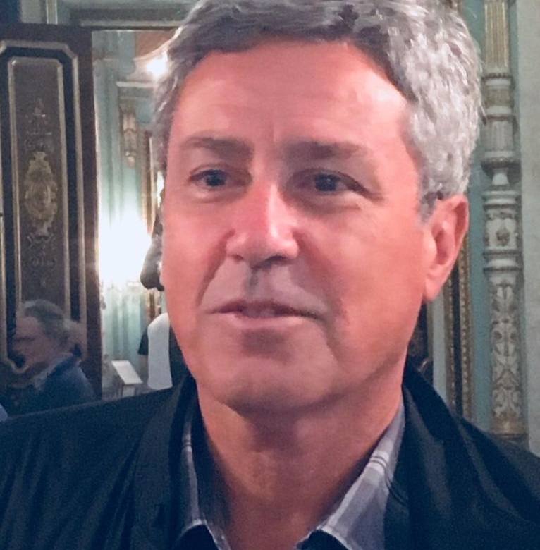 Tony foto