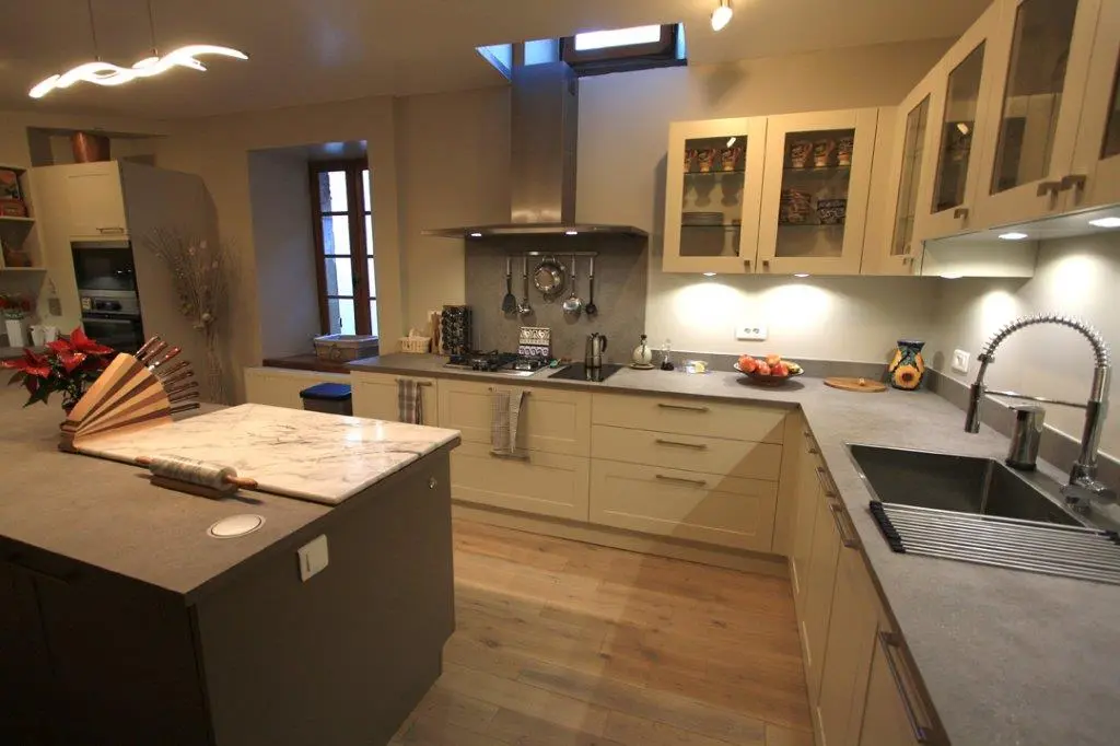 1-kitchen-1.72dpi