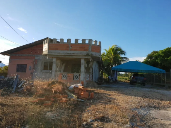 1. Front veiw of house